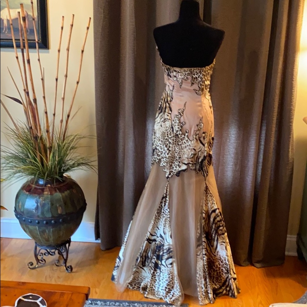 Prom/ Partydress - Picture 4 of 8